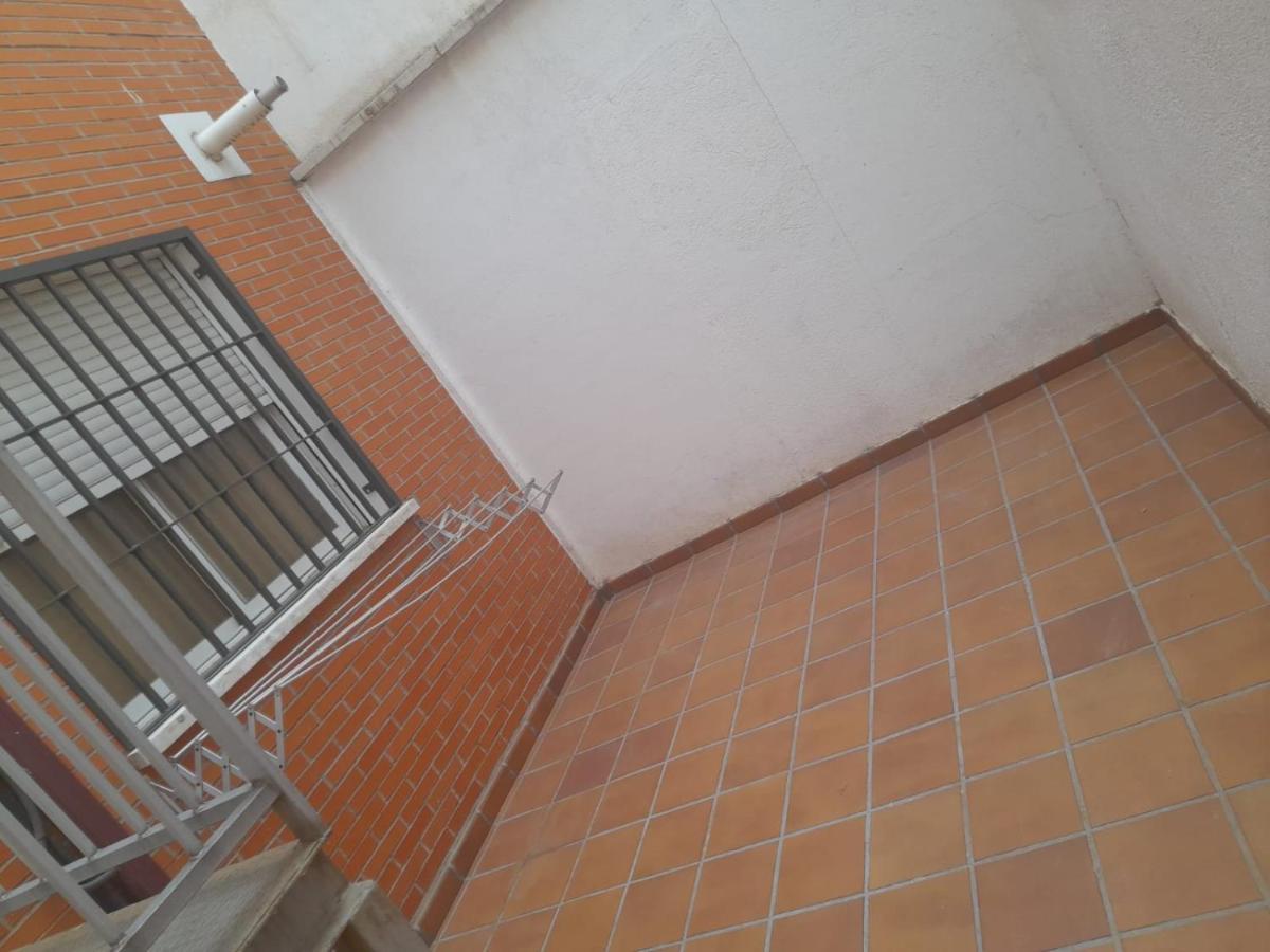 Estudio Acogedor Y Luminoso Appartement Madrid Buitenkant foto